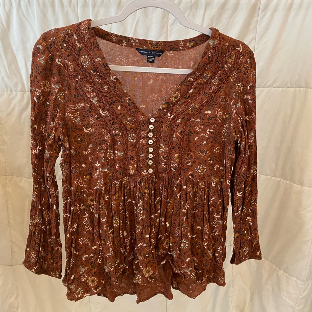 American Eagle shirt